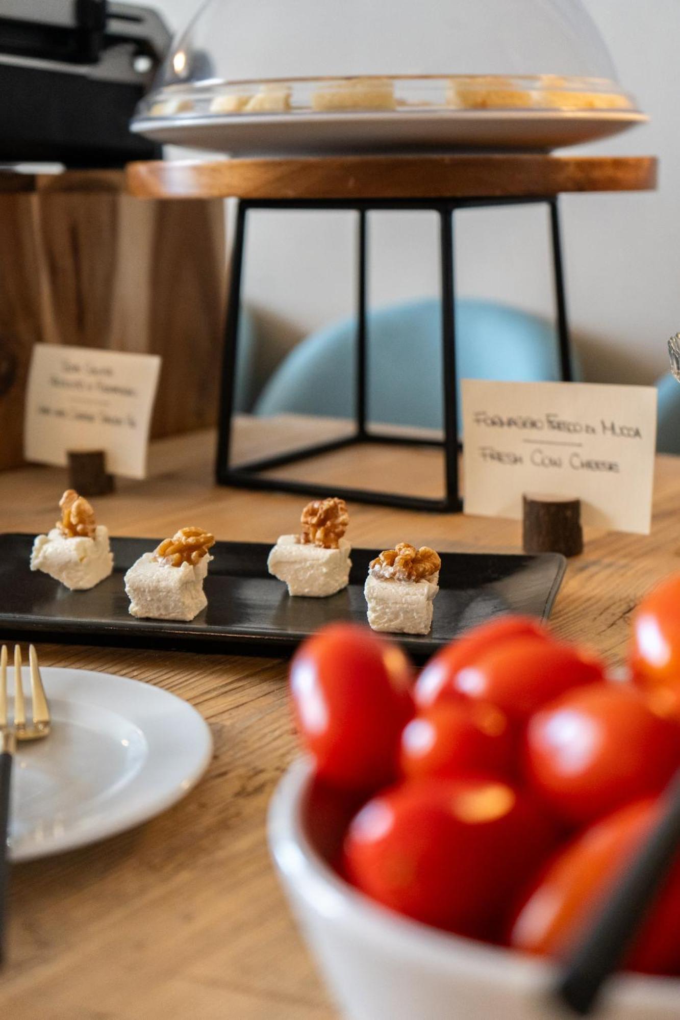 Locanda Moderna Carlambroeus Montevecchia Kültér fotó